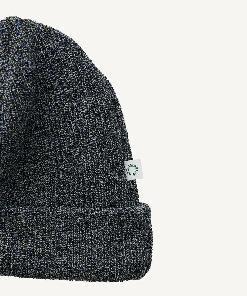 Fine merino wool | Beanie | Charcoal moku